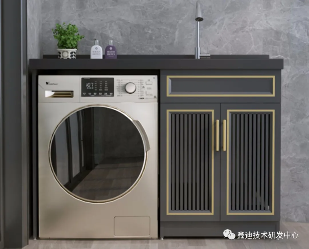 不管做不做全屋定制，陽(yáng)臺(tái)柜防潮防曬都要做好